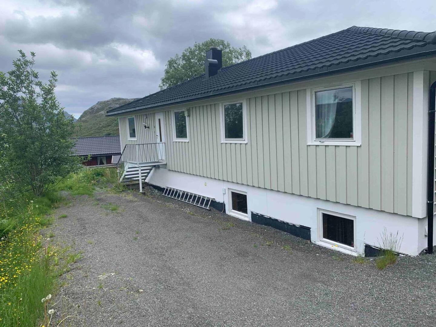 Leilighet Med Balkong Og Havutsikt Pa Napp. Eksteriør billede